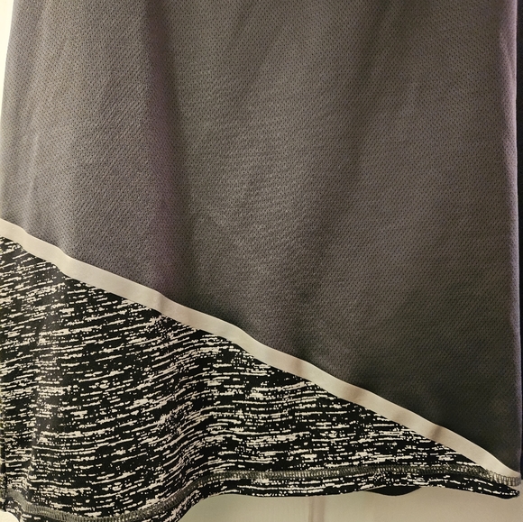 Workout Tank - Picture 2 of 4